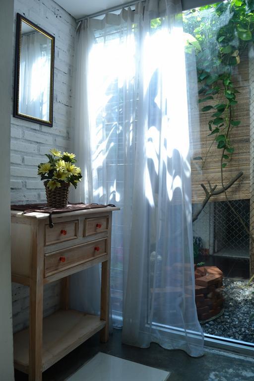 Cipta Guesthouse Джокьякарта Экстерьер фото